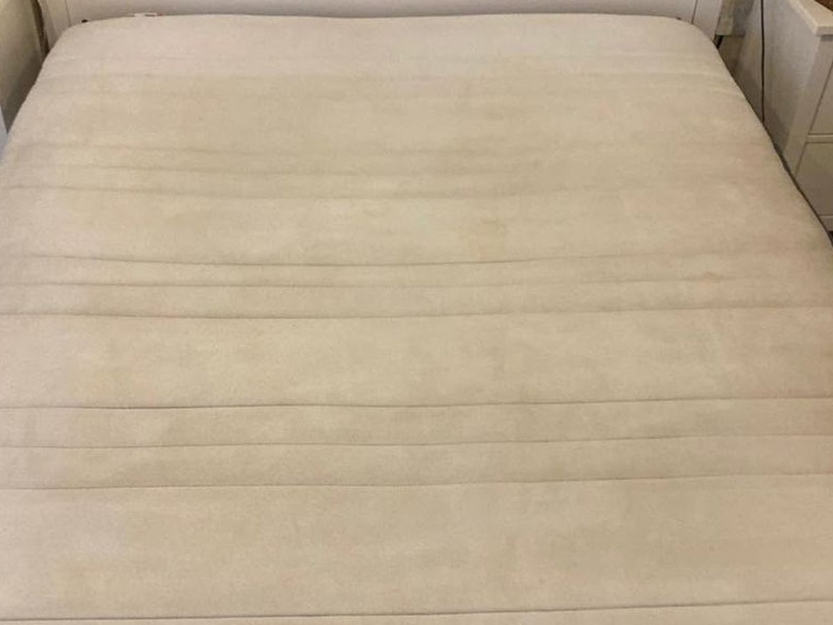 A mattress after deep cleaning by Jay's Cleaning. Fresh and clean